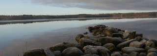 Den Frühsommer im schwedischen Seenreich zu Wasser und zu Land